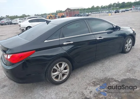 2011 Hyundai Sonata Limited z USA, uszkodzony, nr VIN 5NPEC4AC0BH001698